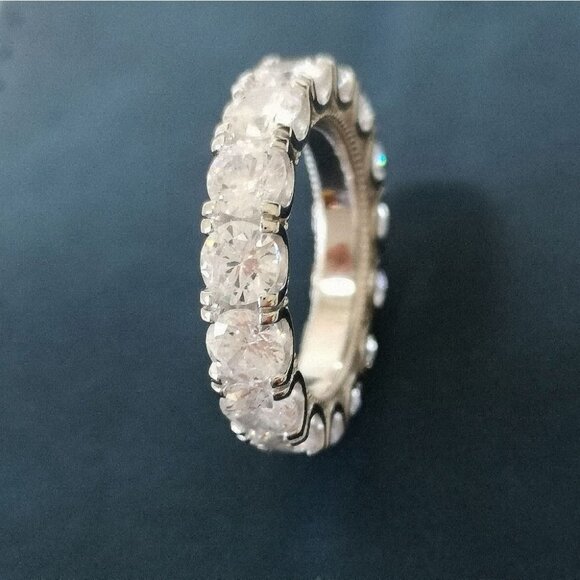 Diamonique CZ eternity band ring size 9 🆕 - Picture 6 of 9